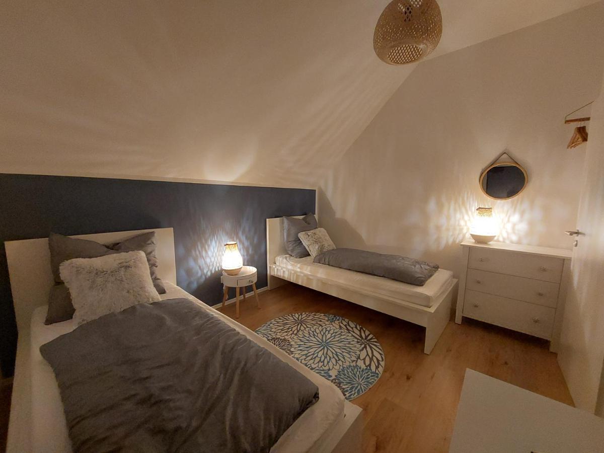 Gemuetliche Familienwohnung In Der Naehe Des Nordparks Und Des Norparkcenters! Bielefeld Buitenkant foto
